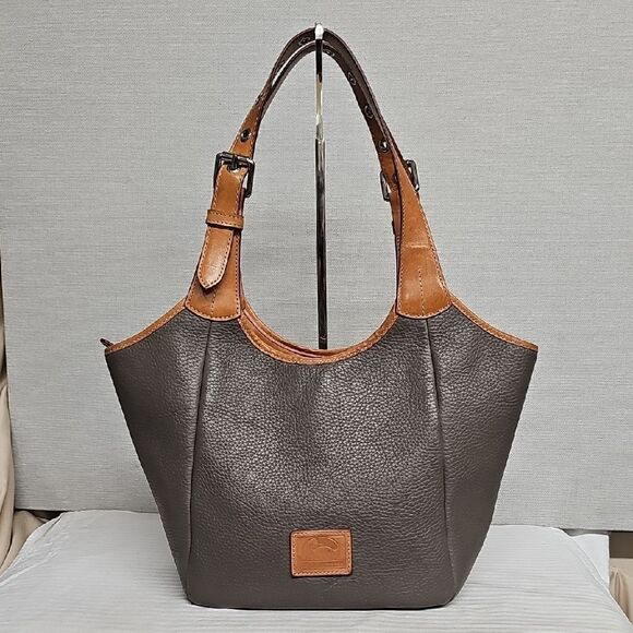 DOONEY & BOURKE LEATHER SHOULDER BAG BFPM-04-046 - Picture 1 of 10